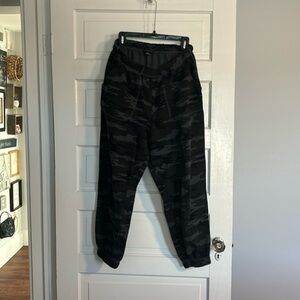 Santcuary Camo Jogger Sweatpant
